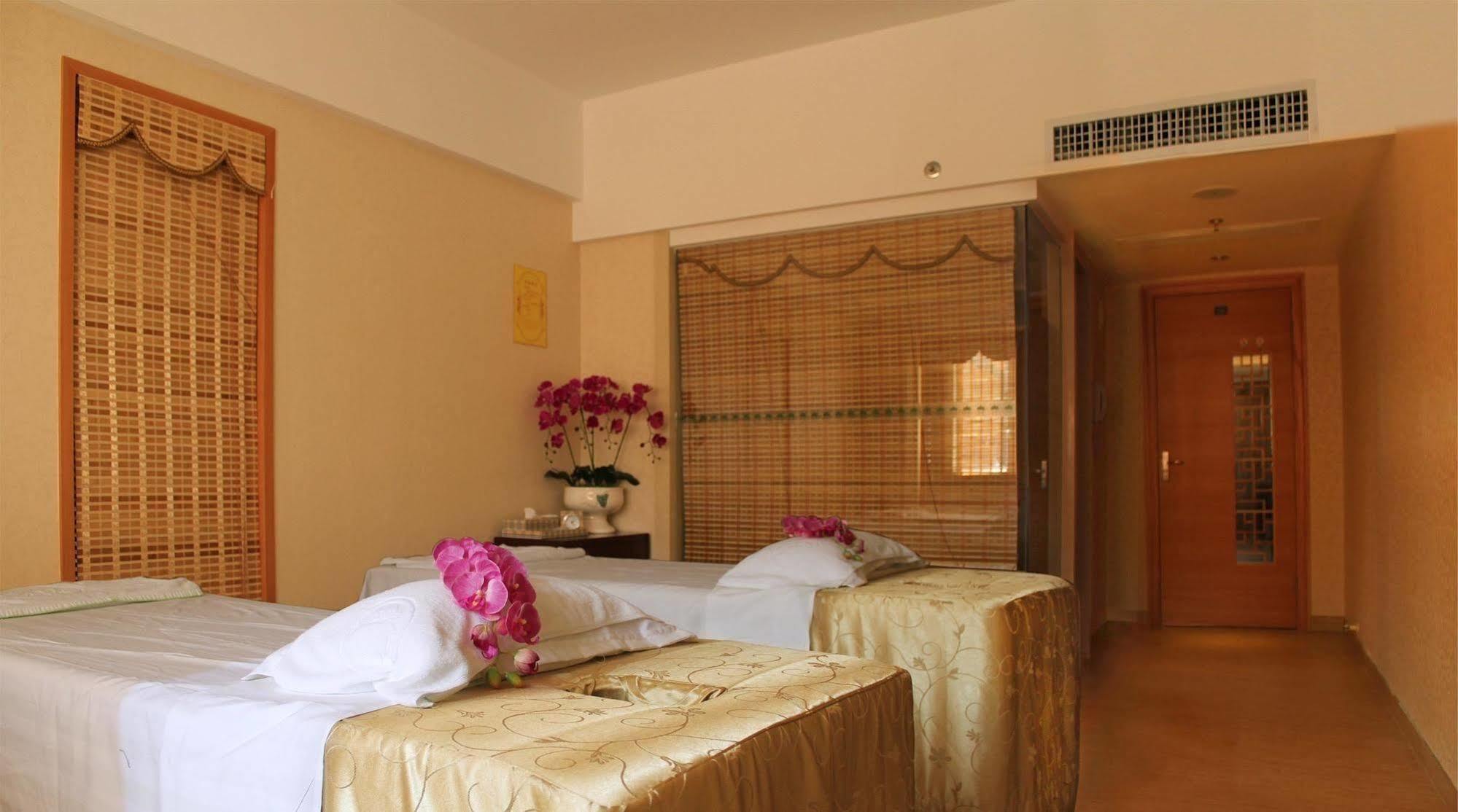 Garden Hotel Shantou Exteriör bild