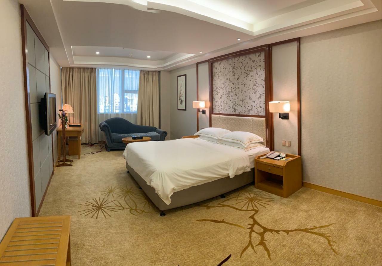 Garden Hotel Shantou Exteriör bild
