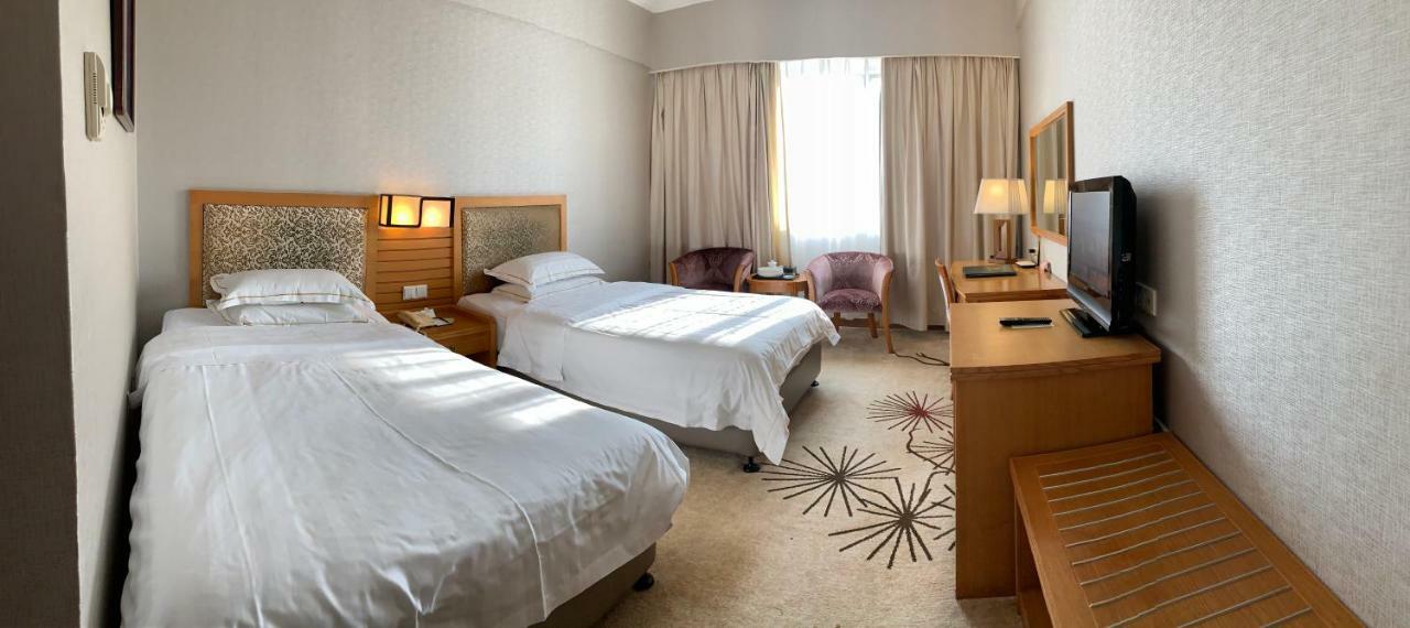 Garden Hotel Shantou Exteriör bild